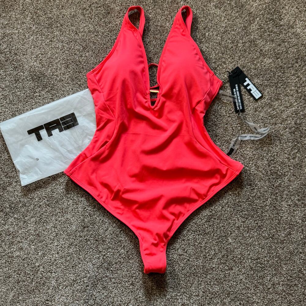 TA3 Sculpting Swimsuit Plungey Triangle Thong Hot Coral XL Short NWT $188 Sexy